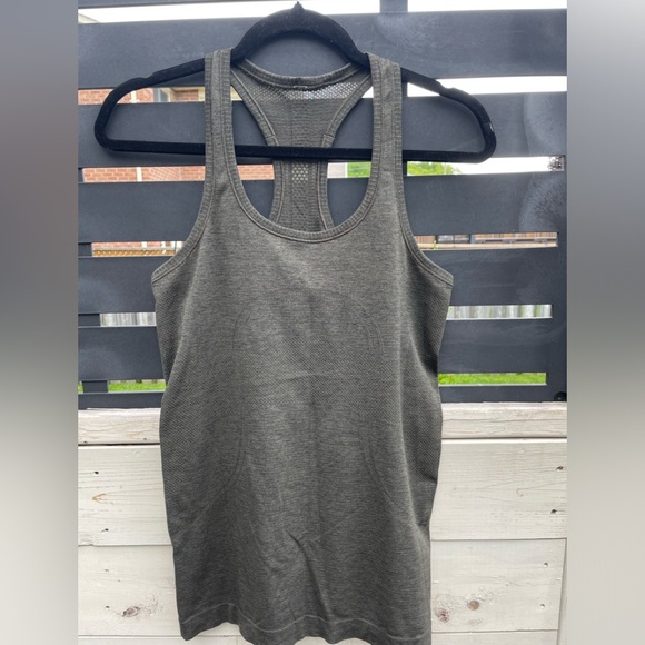 Lululemon racer back tank - Picture 1 of 2